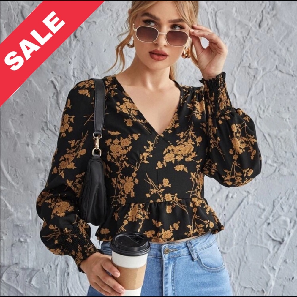 GOLD & BLACK TOP 🖤🌻